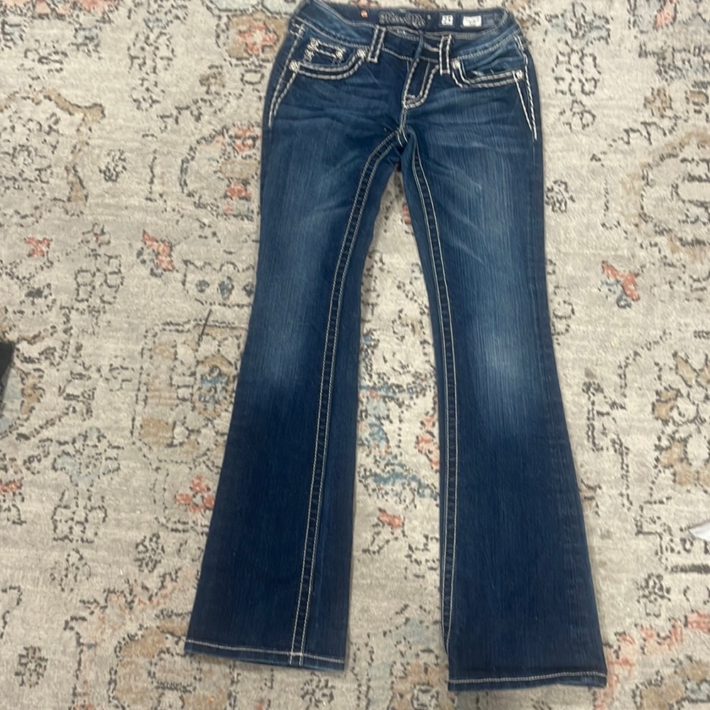 Brand new miss me jeans. Button is missing